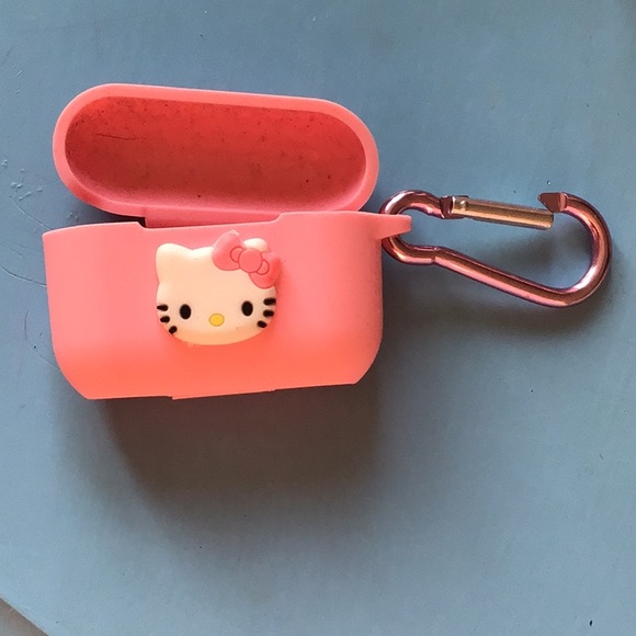 ~ Hello kitty AirPod Pro case ~ - Picture 1 of 2